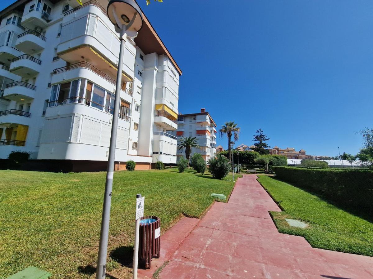 Laguna Apartment Castillo Bajo