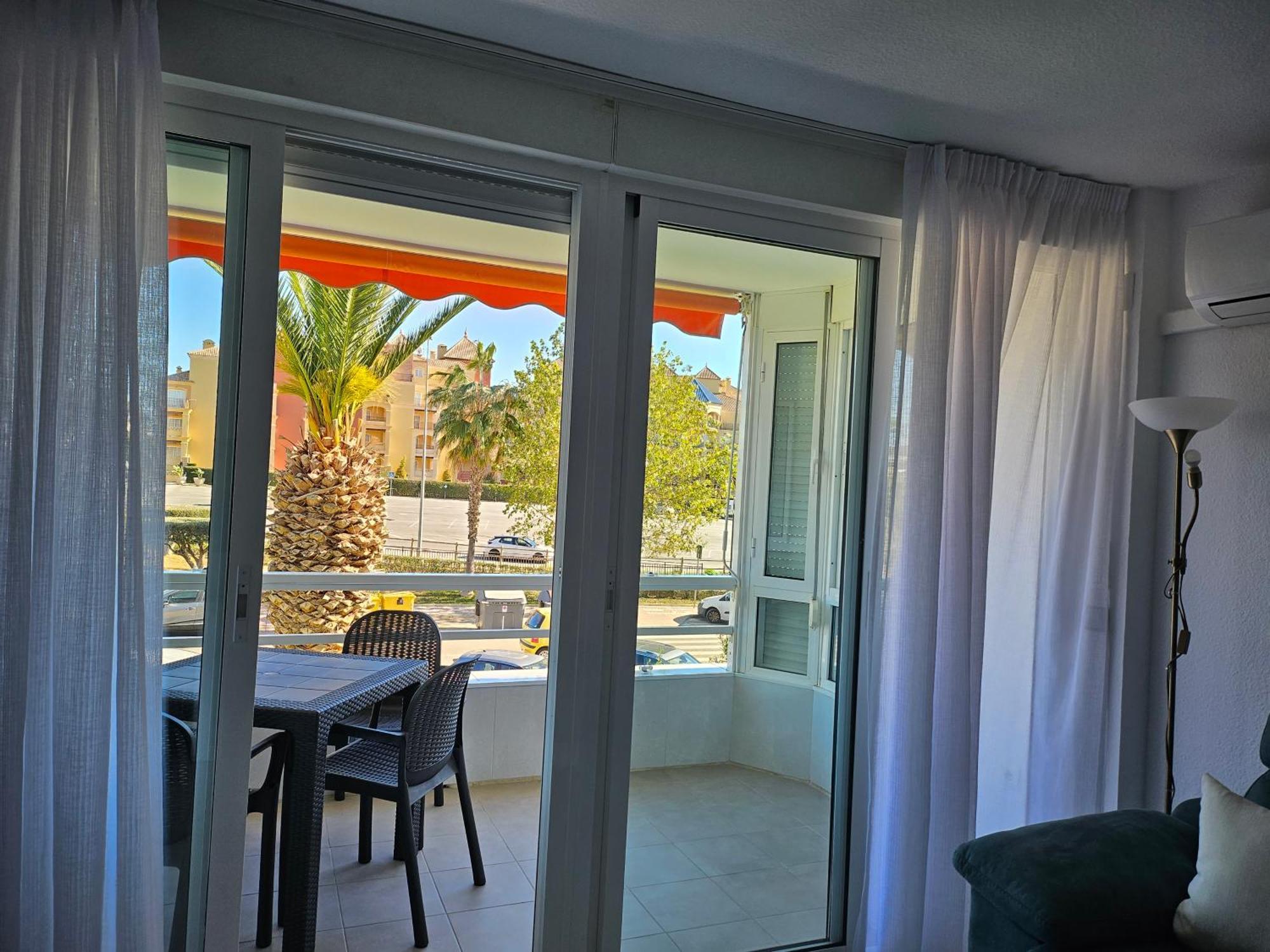 Laguna Apartment